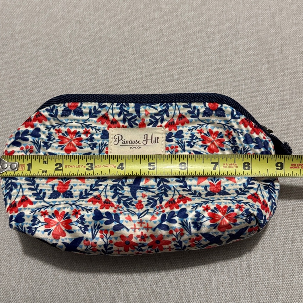 Like New Primrose Hill MakeUp Bag-Red/Navy/Cream Print-ZipTop - Picture 9 of 11